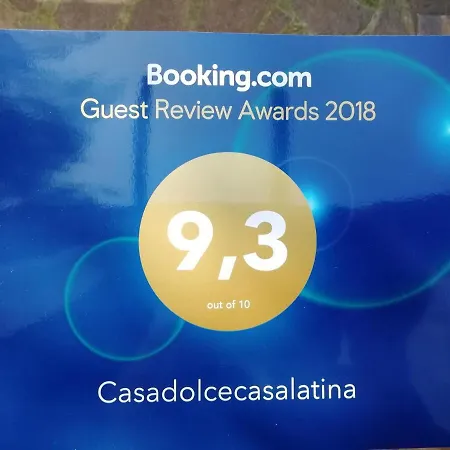 לינה וארוחת בוקר Casadolcecasalatina