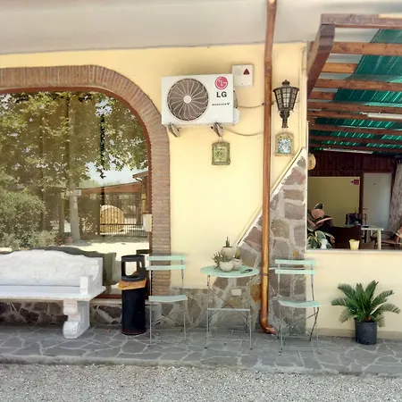 Casadolcecasalatina 3* Латина